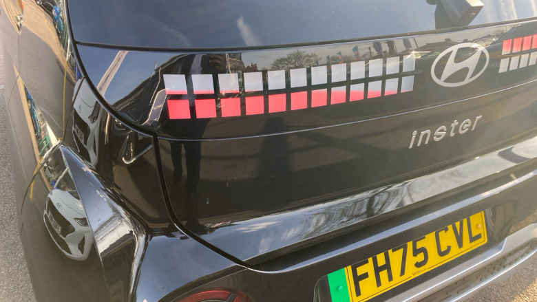 Hyundai INSTER 85kW 02 49kWh 5dr Auto Electric Hatchback